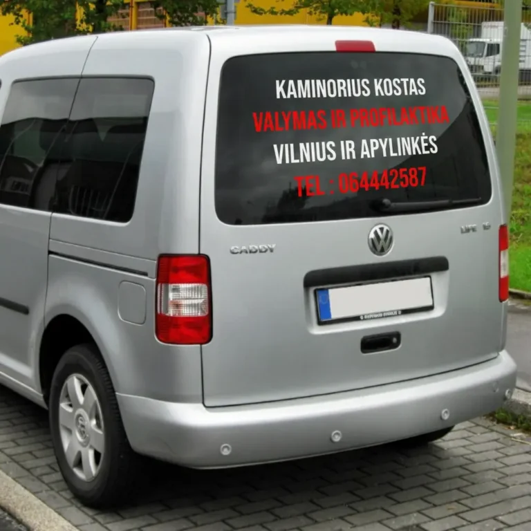 Automobilių apklijavimo pavyzdys: ploteriuoti lipdukai kaminų valymo paslaugai „Kaminorius Kostas“, Vilnius