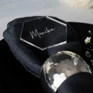 vardinė-stalo-kortele-monika-akrilas